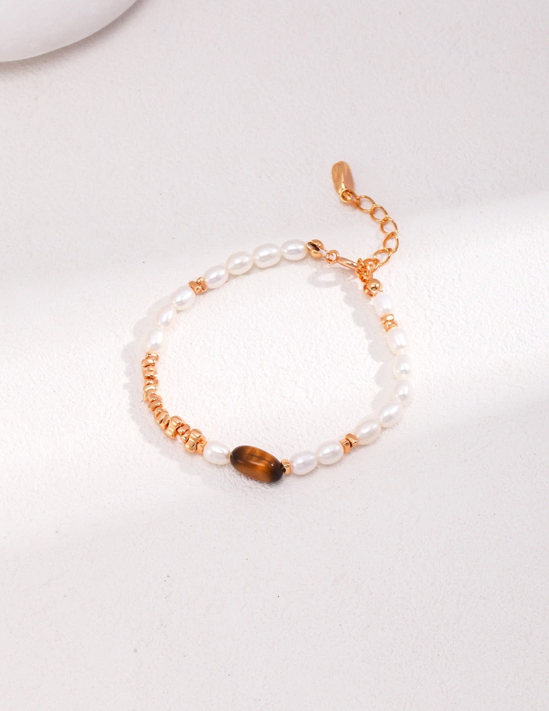 Tiger Eye and Pearl