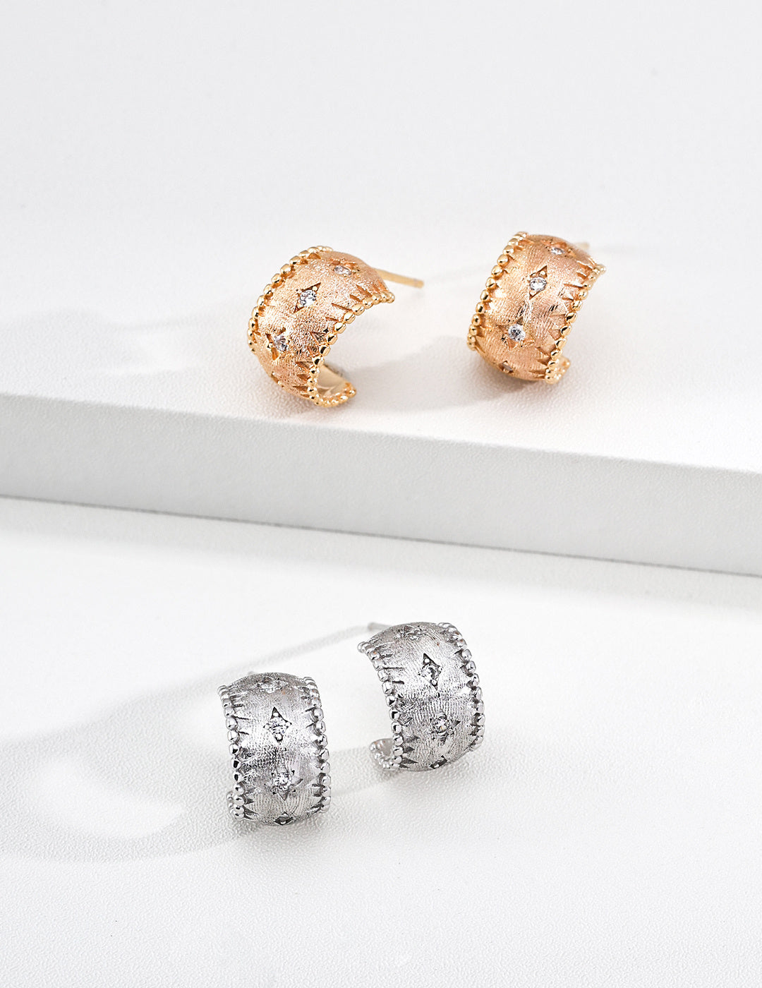 Étoile Dorée Earrings