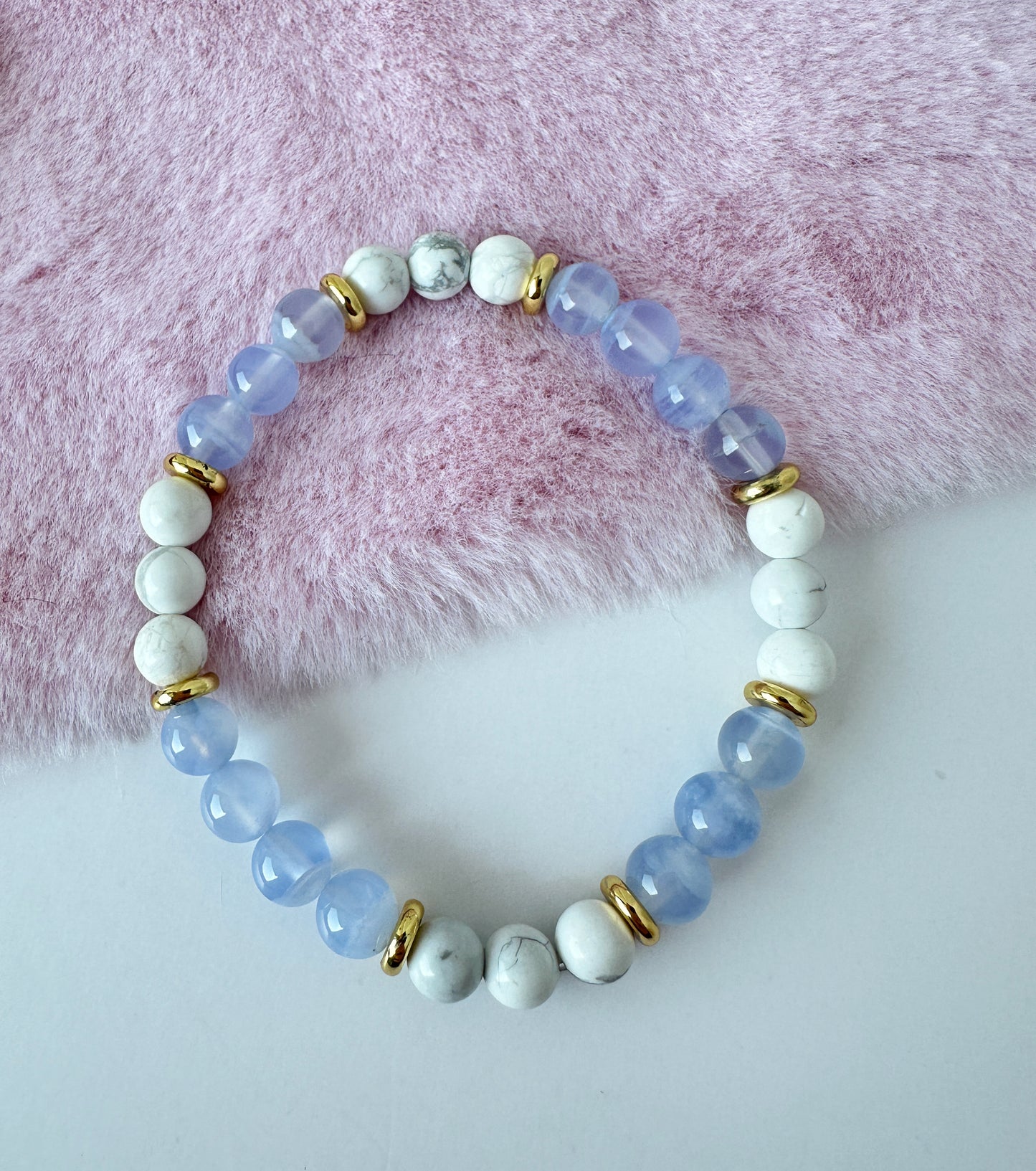Round Howlite