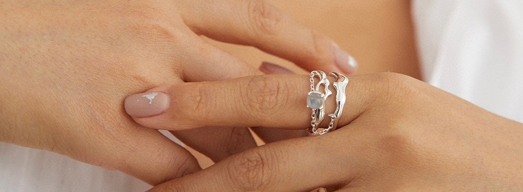 Silver Moonstone Ring