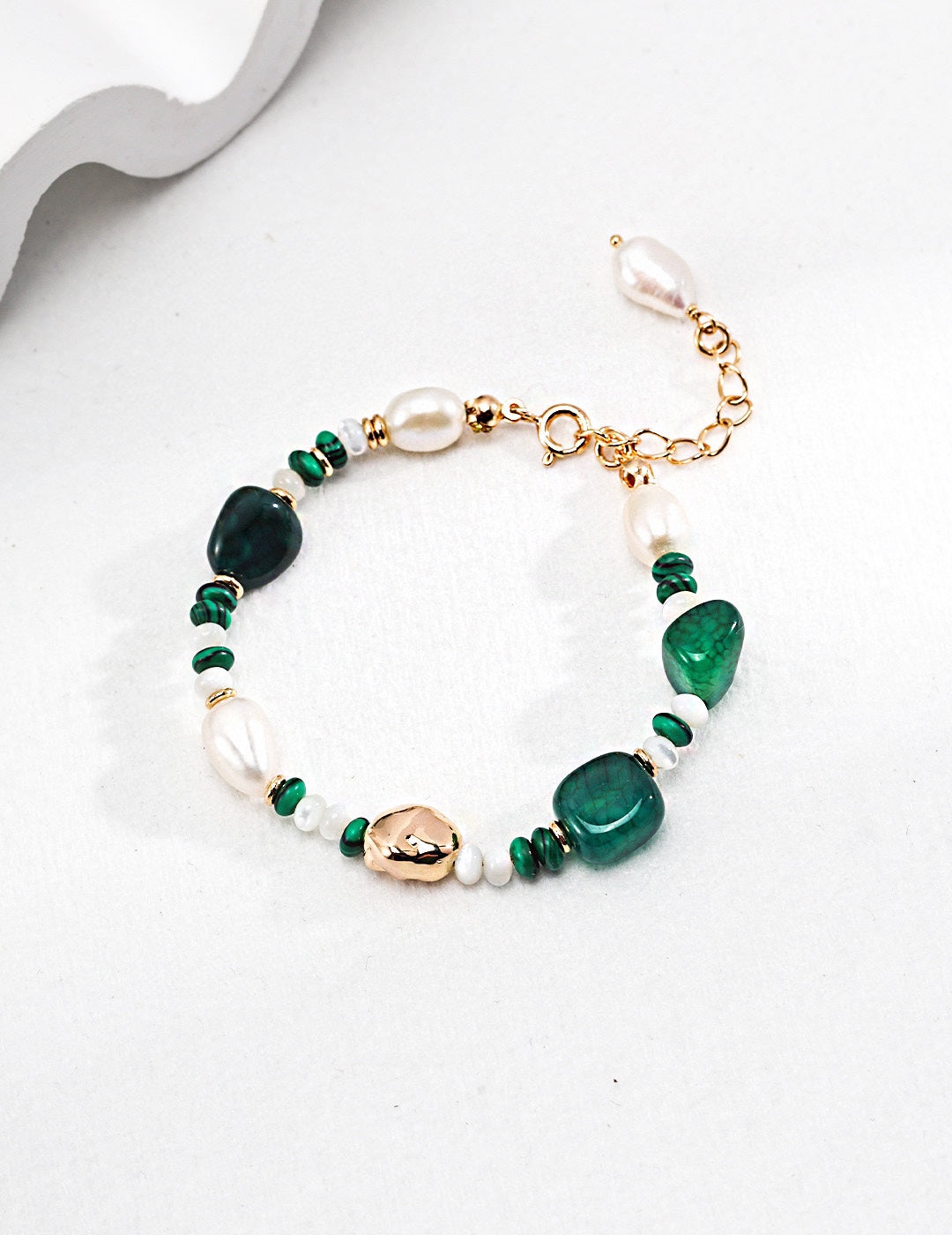 Verdant Pearl Necklace